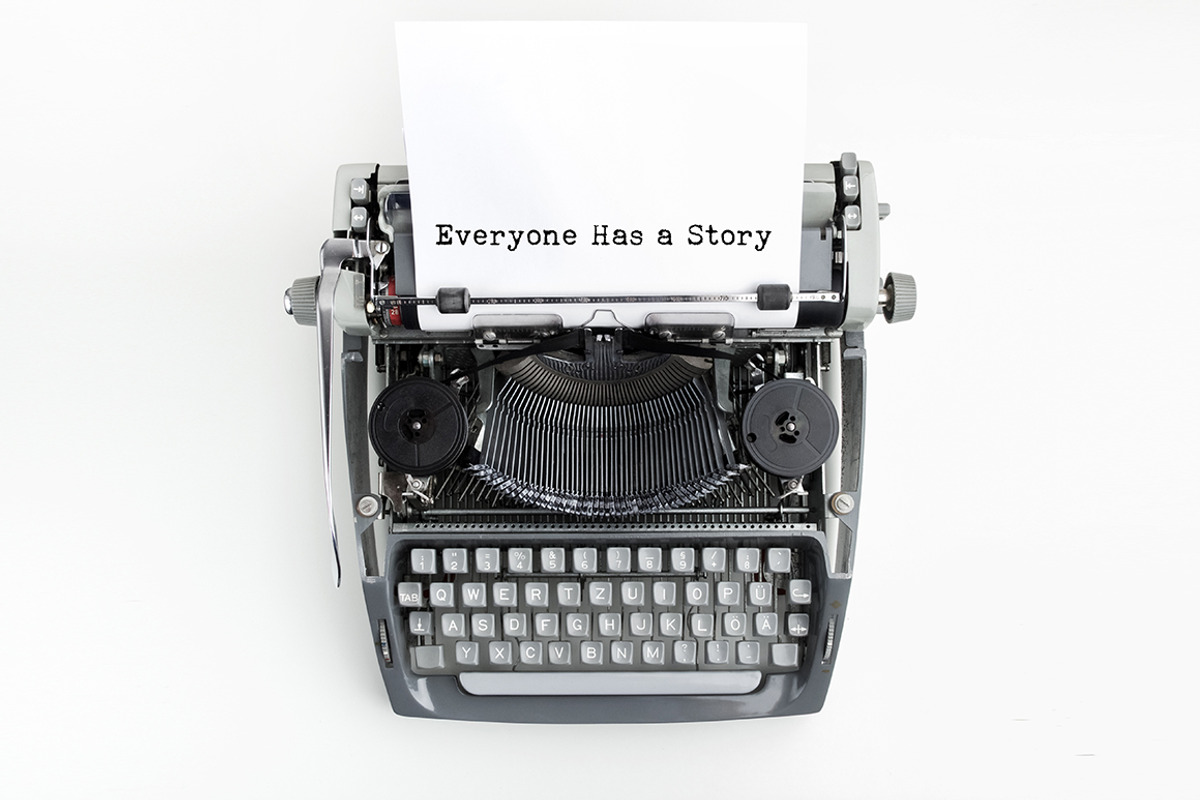 Typewriter font, a Sans Serif Font by vetre.antanaviciute (Photo 3 of 4)