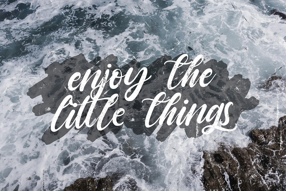 Vagnotie - Modern Brush Font, a Script Font by StringLabs (Photo 9 of 11)