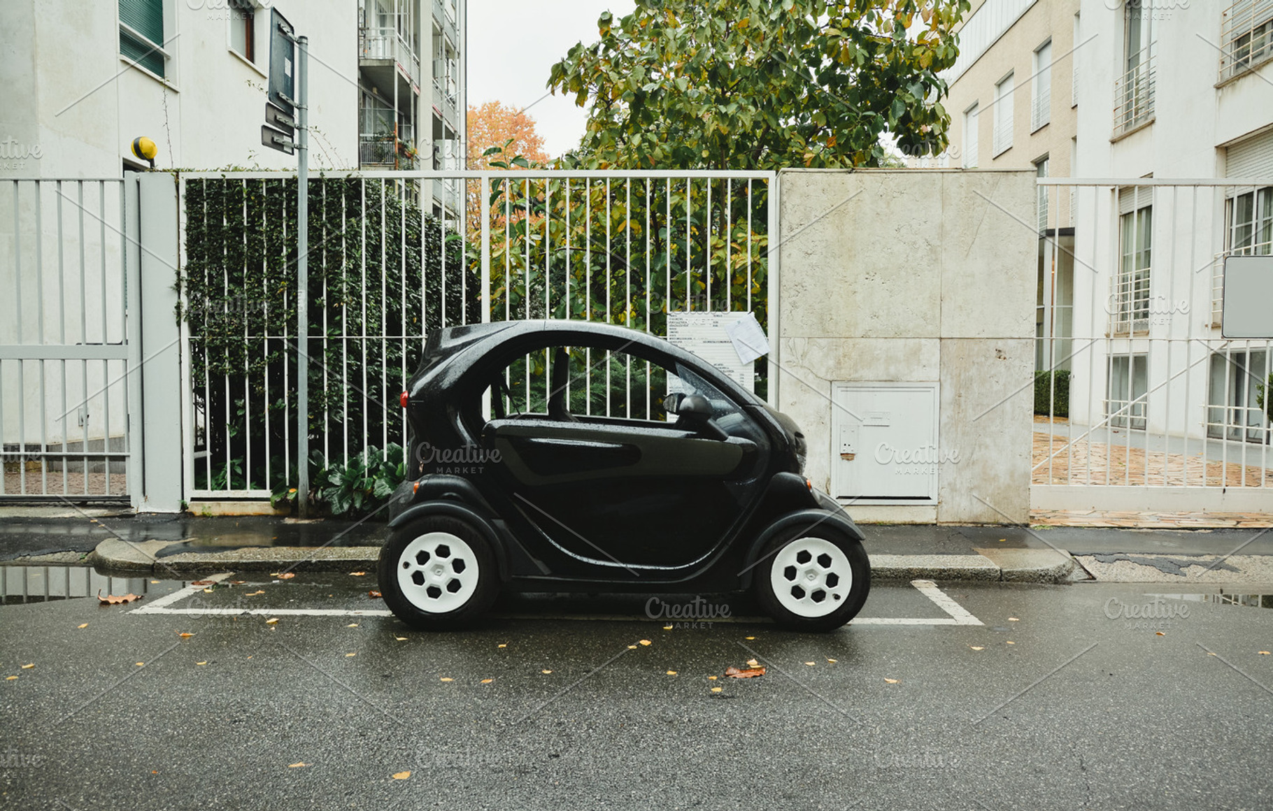 Creative Car in the City, a Transportation Photo by Pro.Motion