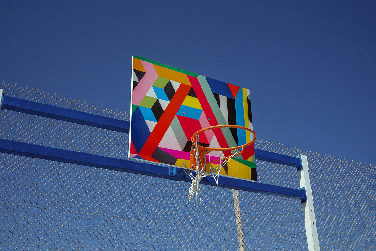 POSTER BASKET BALL MOCKUP, a Print Template by Le Studio Mockup (Photo 5 of 9)