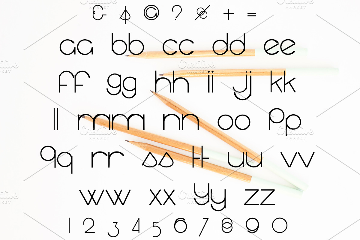 DECOR Hand Crafted Font preview 3