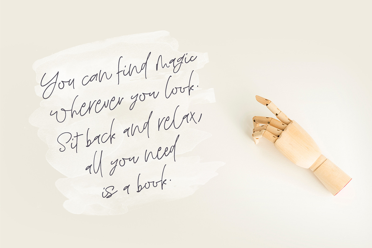 The Twenties |A Sweet Signature Font preview 3