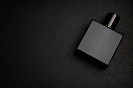 Mockup of black fragrance perfume