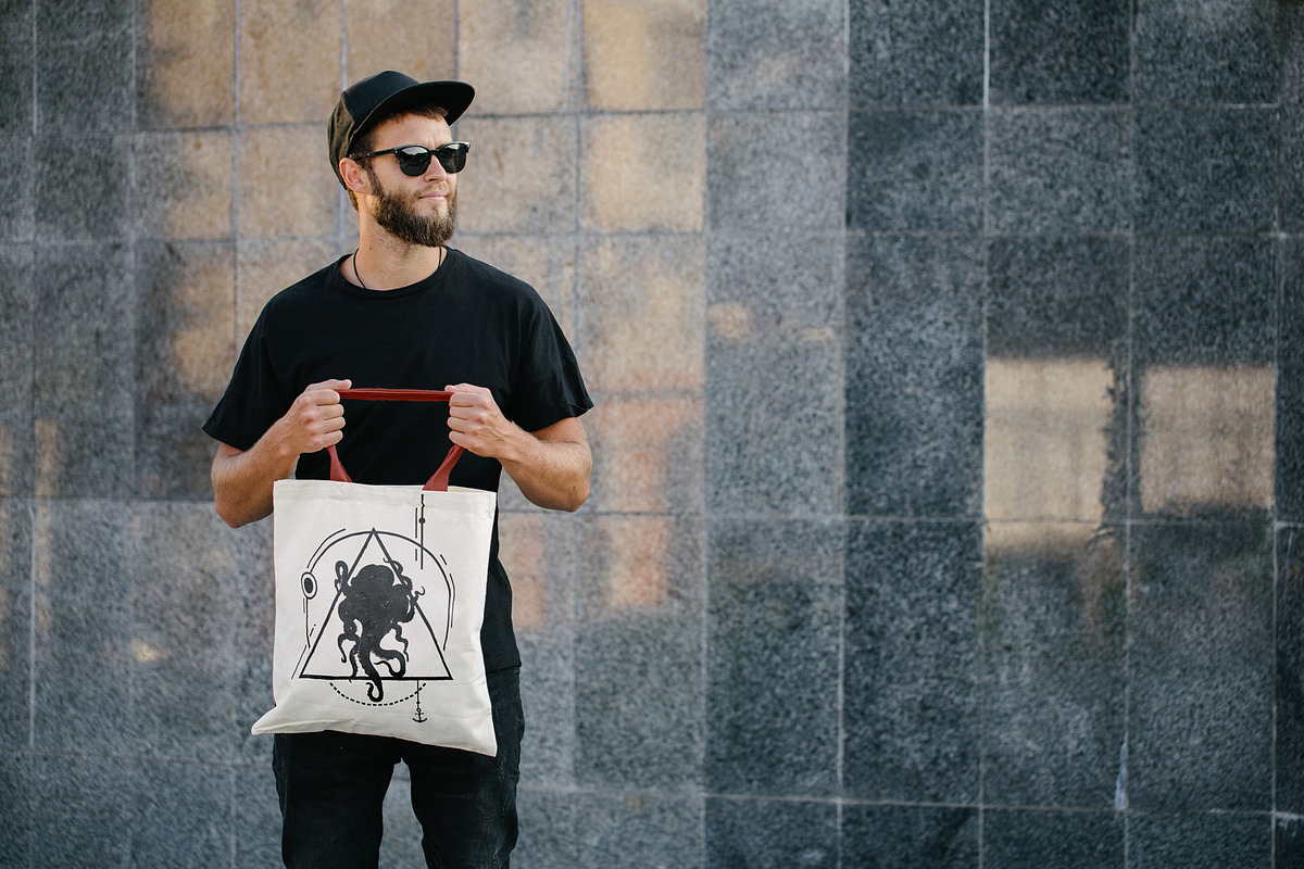 Tote Bag Mock Up Pack, a Product Mockup by Arfis (Photo 9 of 20)