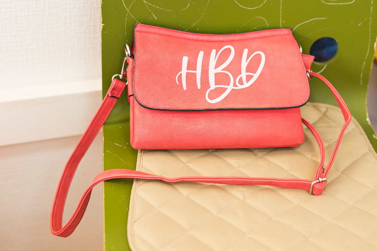 Happy Pen - Monogram Font preview 2