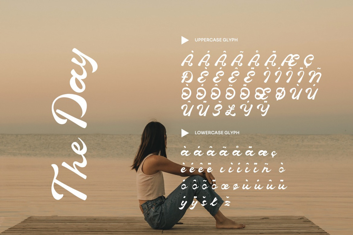 Delliusta - Luxury Script Font, a Script Font by Dhabee (Photo 4 of 15)
