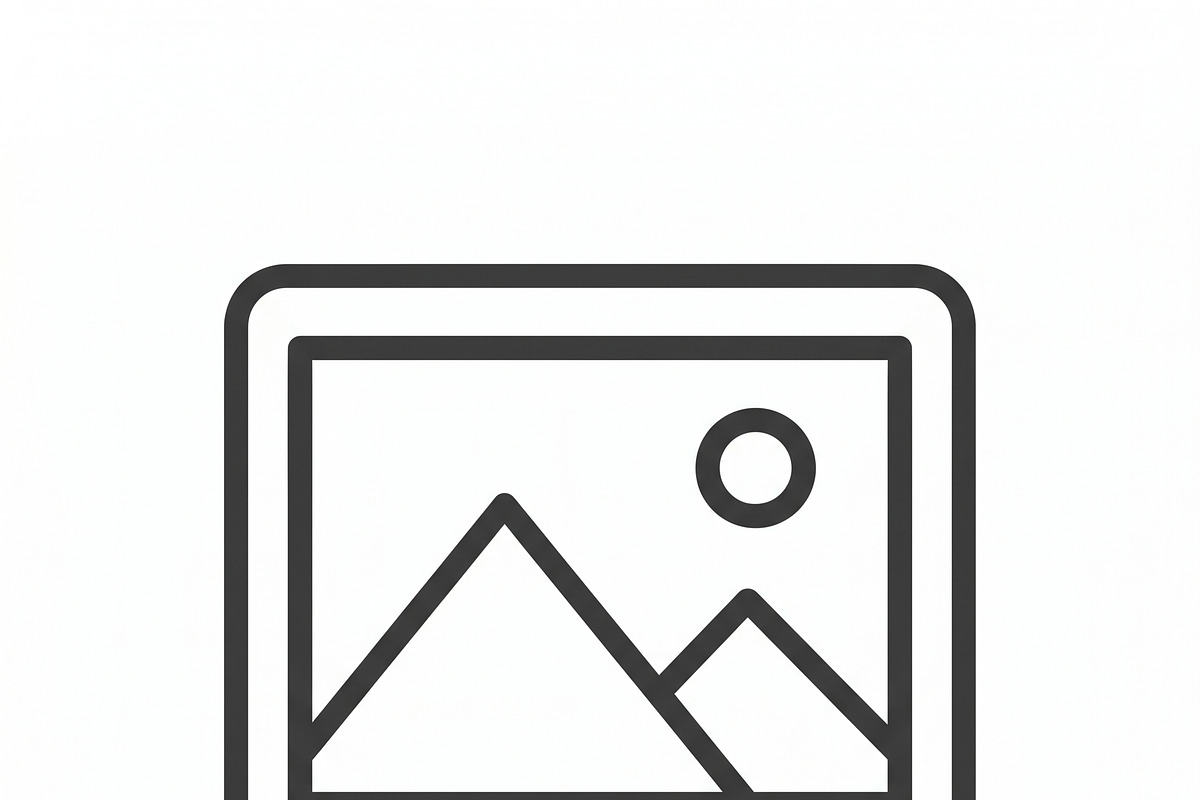 43 Vector Photography Camera Icon, an Outline Icon by adenpinkstore (Photo 10 of 21)