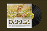 Aesthetic Bubbly Experimental Font, a Sans Serif Font by Drizy (Thumbnail 9 of 10)