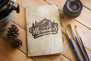 6 Mountain Vintage Badges