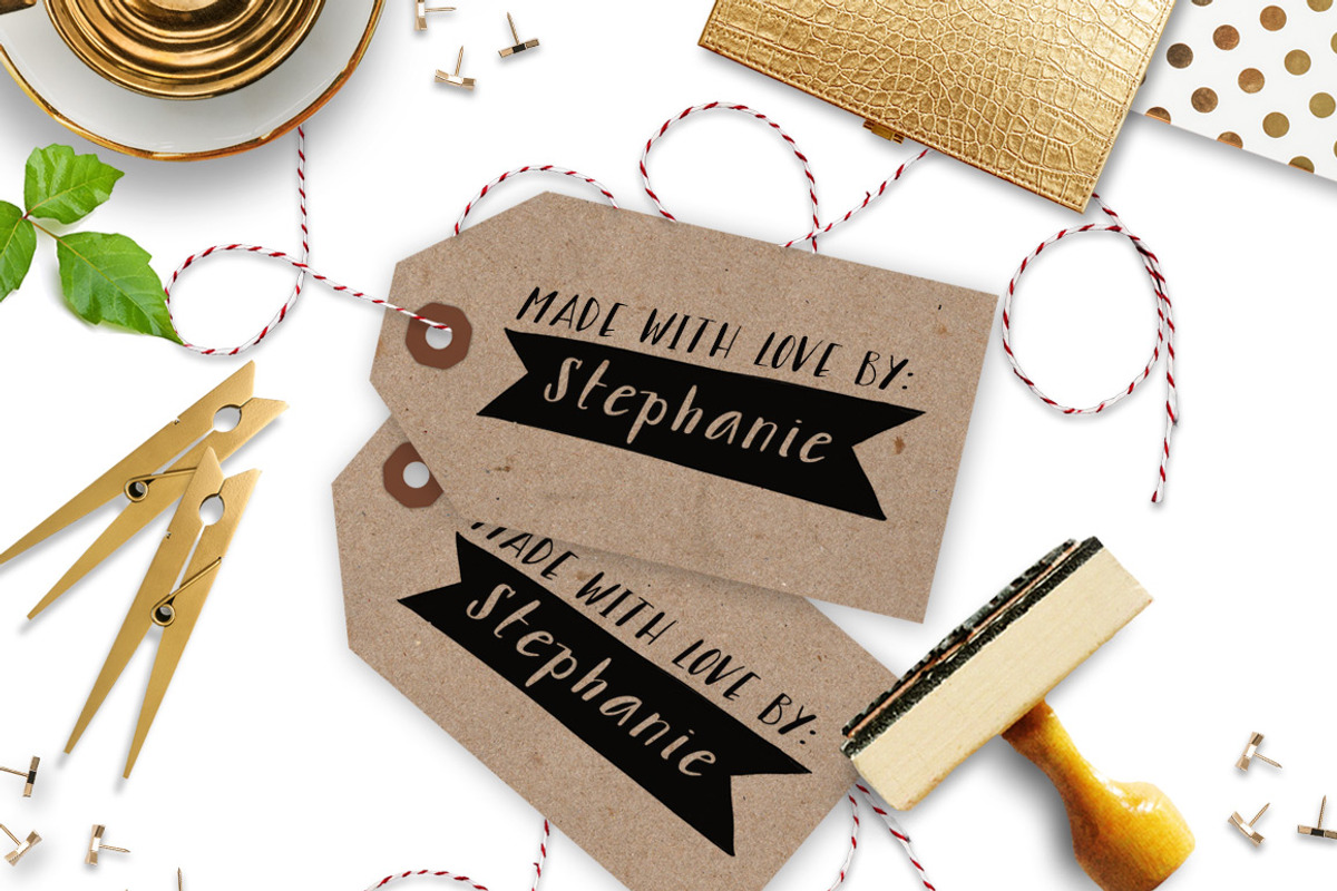 Minnow Handlettered Typeface preview 2