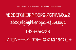 Royalis Christmas Font