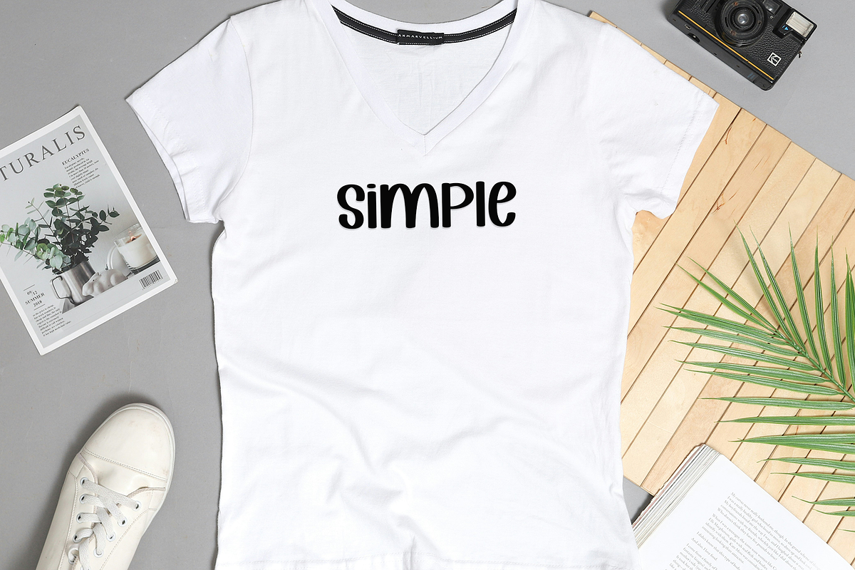 Tumbles Frebies, a Sans Serif Font by InermediaSTUDIO (Photo 4 of 8)