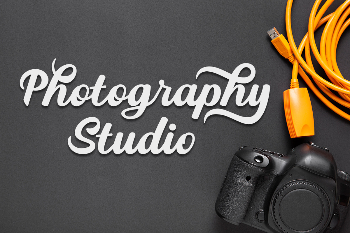 Seoul - Script Font, a Script Font by MjStudio31 (Photo 4 of 7)