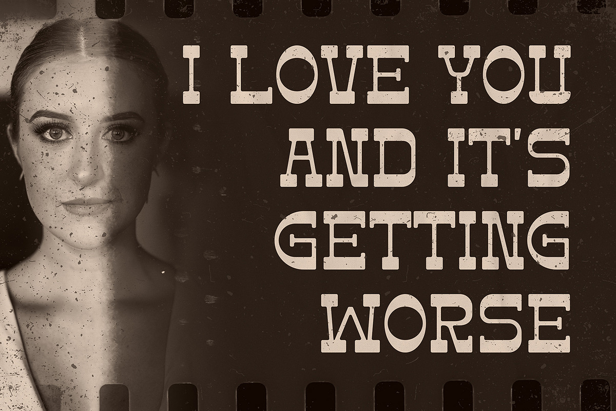 West Noland - Vintage Slab Font, a Slab Serif Font by AQR Studio (Photo 3 of 8)