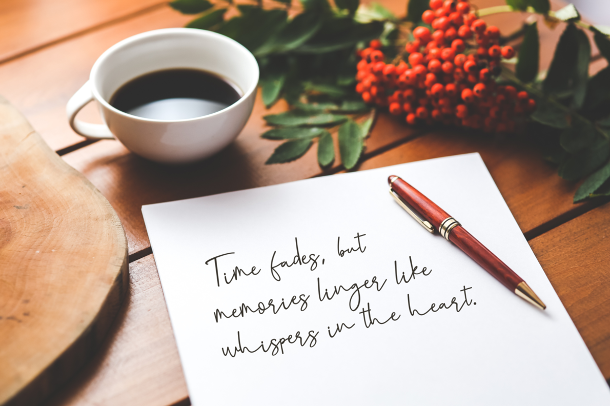 Bersambung | Handwritten Font, a Handwritten Font by filosovis (Photo 4 of 5)