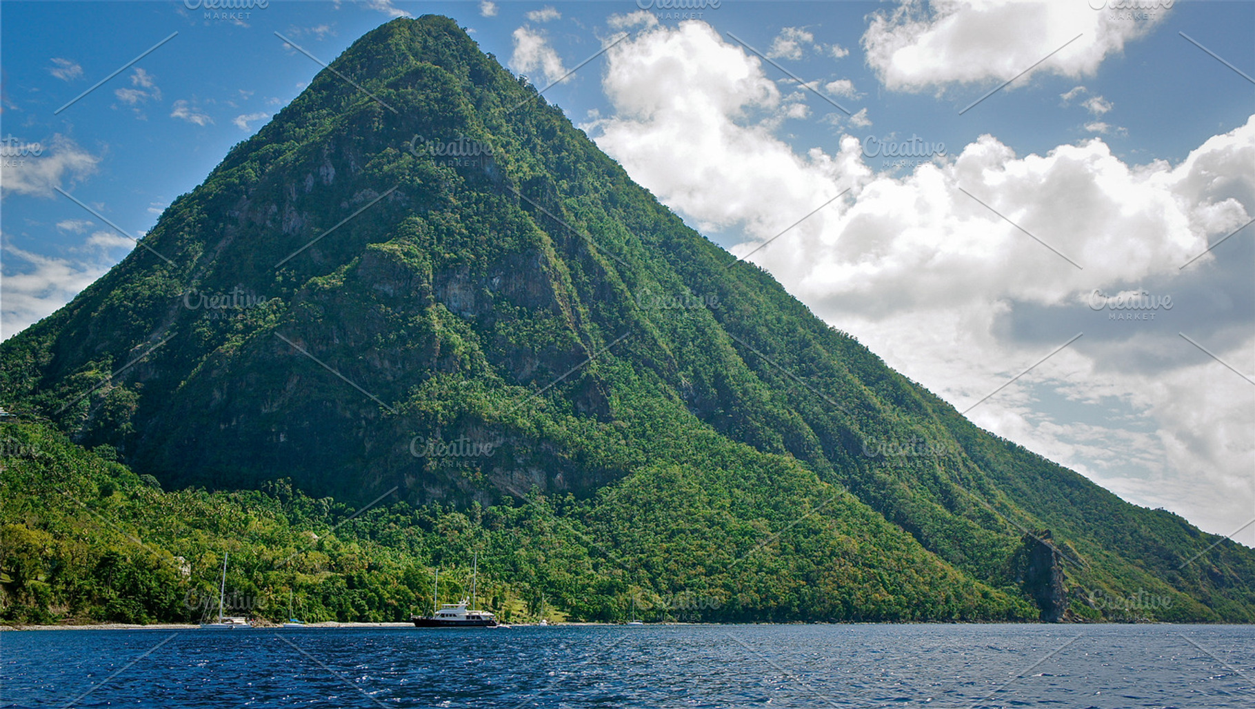 Pitons Bay