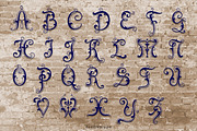 Estaviejo Decorative Capitals, a Font by DosDiez Type (Thumbnail 3 of 4)
