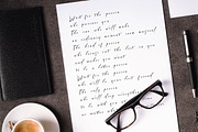 Exquisite Typeface, a Script Font by beeART (Thumbnail 2 of 5)