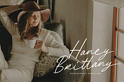 Beloved Paradise Signature Script, a Script Font by Letterhend Studio (Thumbnail 8 of 9)