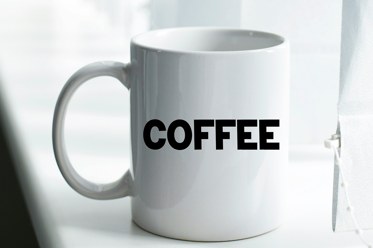 Simple Display, a Script Font by InermediaSTUDIO (Photo 6 of 8)
