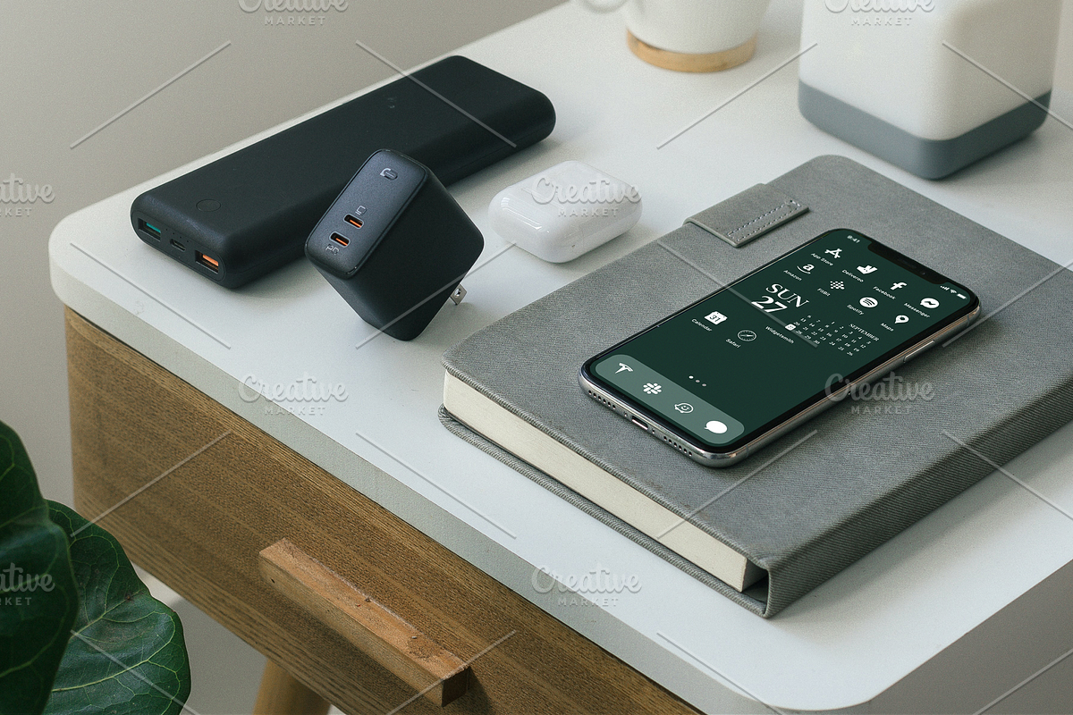 iOS 14 Luxury iPhone App Icons • G, an Icon by Homescreen Pro (Photo 4 of 6)