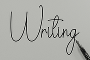 Daniel Signature, a Handwritten Font by FreshTypeINK (Thumbnail 4 of 8)