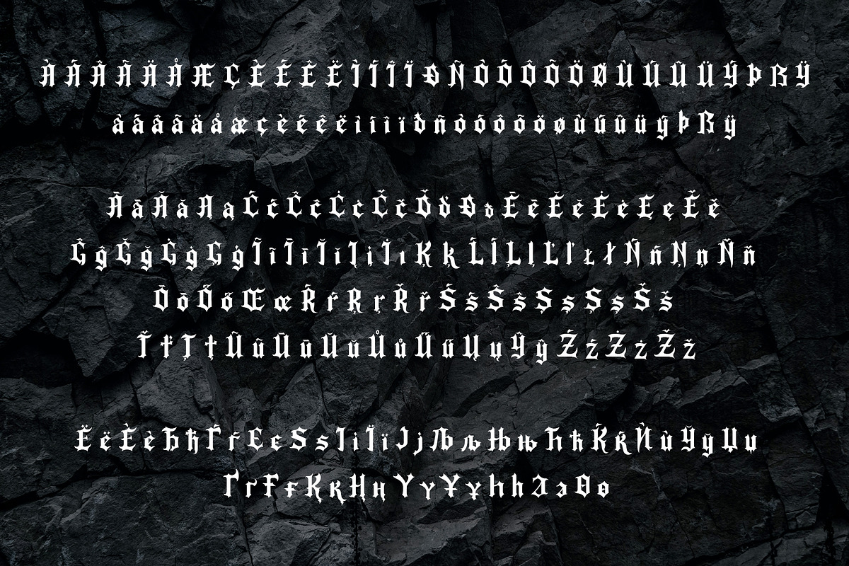 Draug Gothic Blackletter + Cyrillic, a Blackletter Font by Wolgard (Photo 4 of 16)