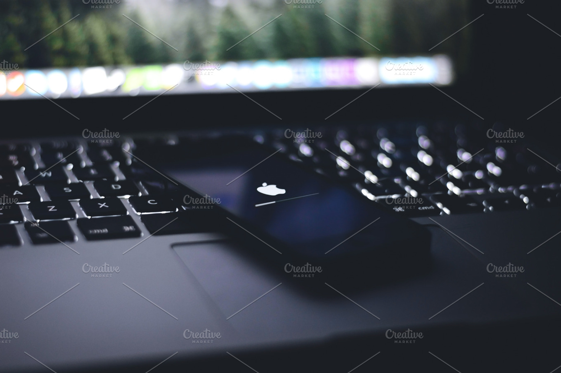 Updating, a Technology Photo by Lukasz Oslizlo