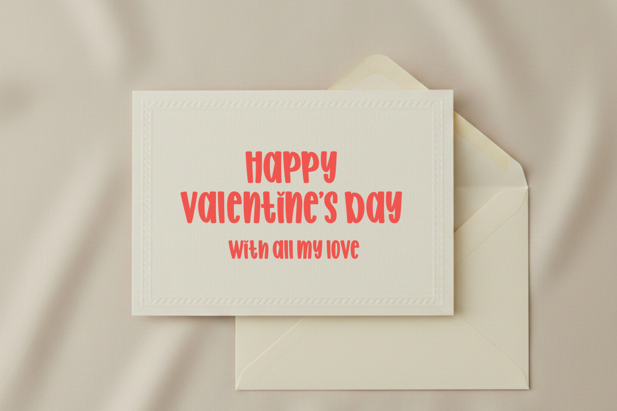 Romantic Holidays - Cute Chunky Font, a Handwritten Font by SaktiAvellin (Photo 9 of 10)