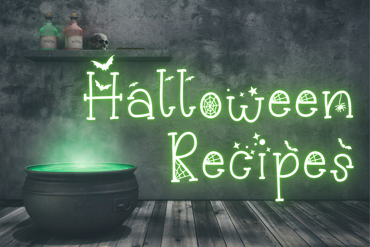 Spookerly Halloween Font, a Serif Font by Dancing with Ink (Photo 24 of 25)