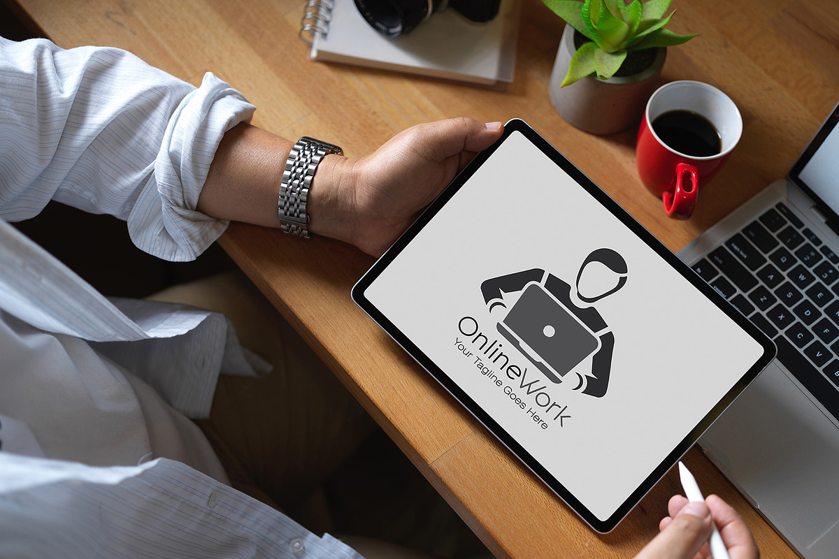 Modern Freelancer Logo Template, a Branding & Logo Template by YUDesignStore (Photo 3 of 7)