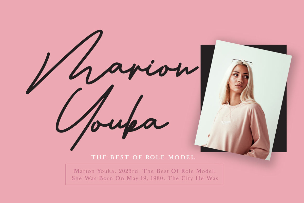 Sefiola - Mono Script, a Script Font by Lemon Studio Type (Photo 5 of 11)