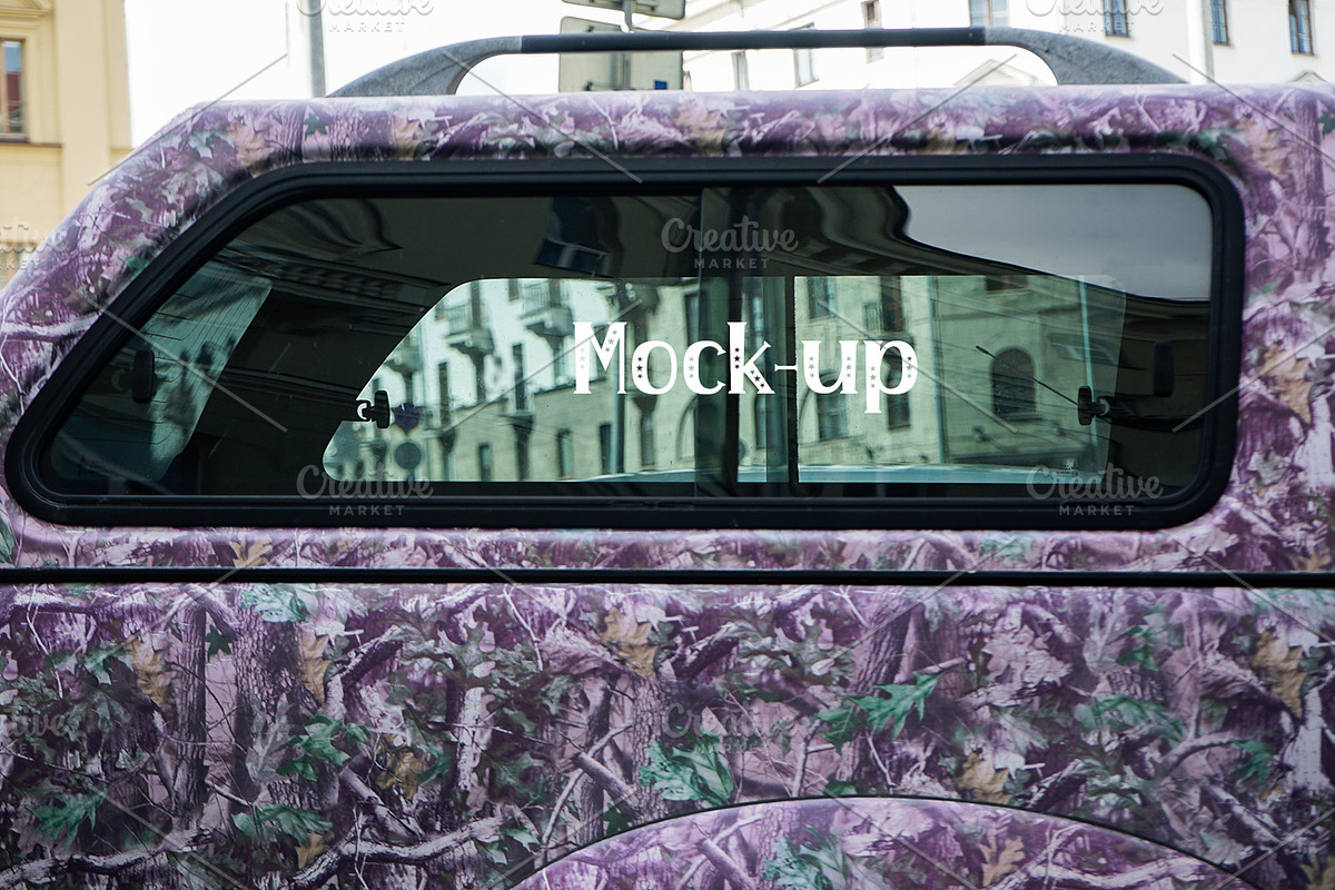 SUV window mockup preview 2