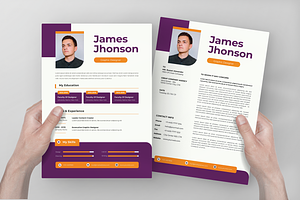 Freelance Graphic Designer CV Resume