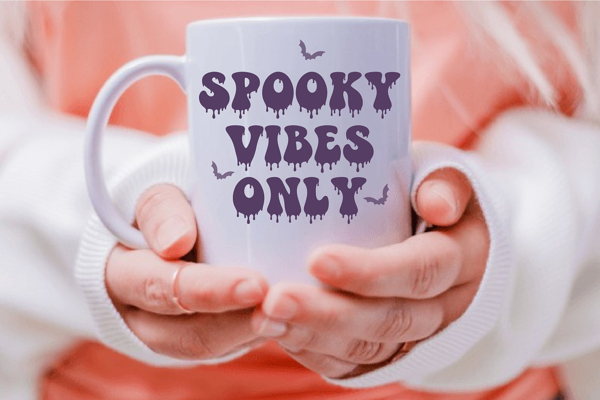 Spooky Melt Font, a Blackletter Font by Meow Creation (Photo 8 of 9)