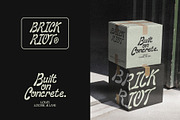 Astilla - Display Font, a Handwritten Font by Uncarving (Thumbnail 8 of 10)