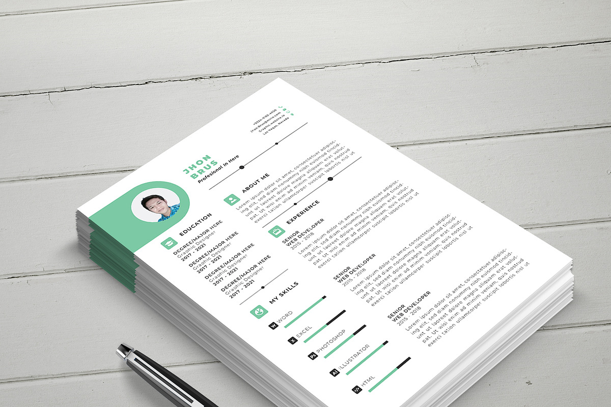Simple Resume/CV, a Resume Template by Izalsye (Photo 5 of 5)
