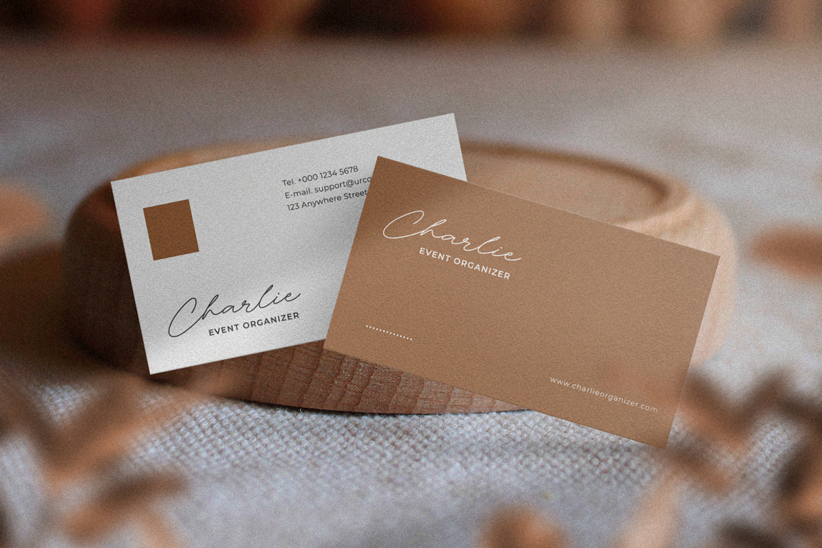 Bulgary Rose Signature Script Font, a Handwritten Font by Heinzel Std (Photo 5 of 20)
