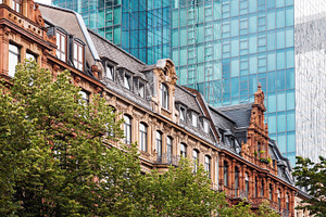 Old and new Frankfurt architecture, an Architecture Photo by BOOCYS