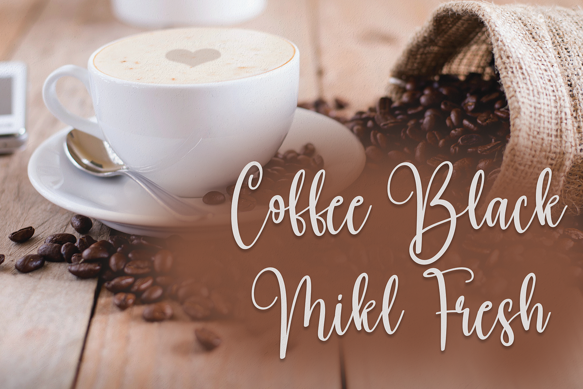 Reindeer | Script Font, a Script Font by Scratchones (Photo 2 of 6)