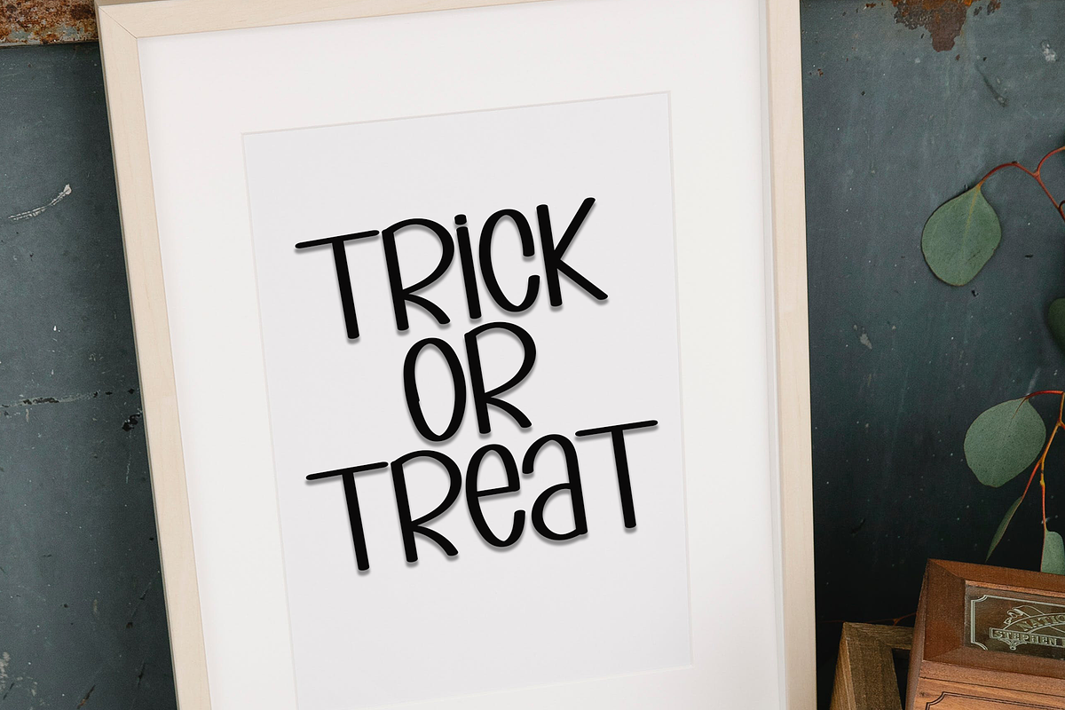 Pumpkin Fall, a Serif Font by FreshTypeINK (Photo 4 of 6)