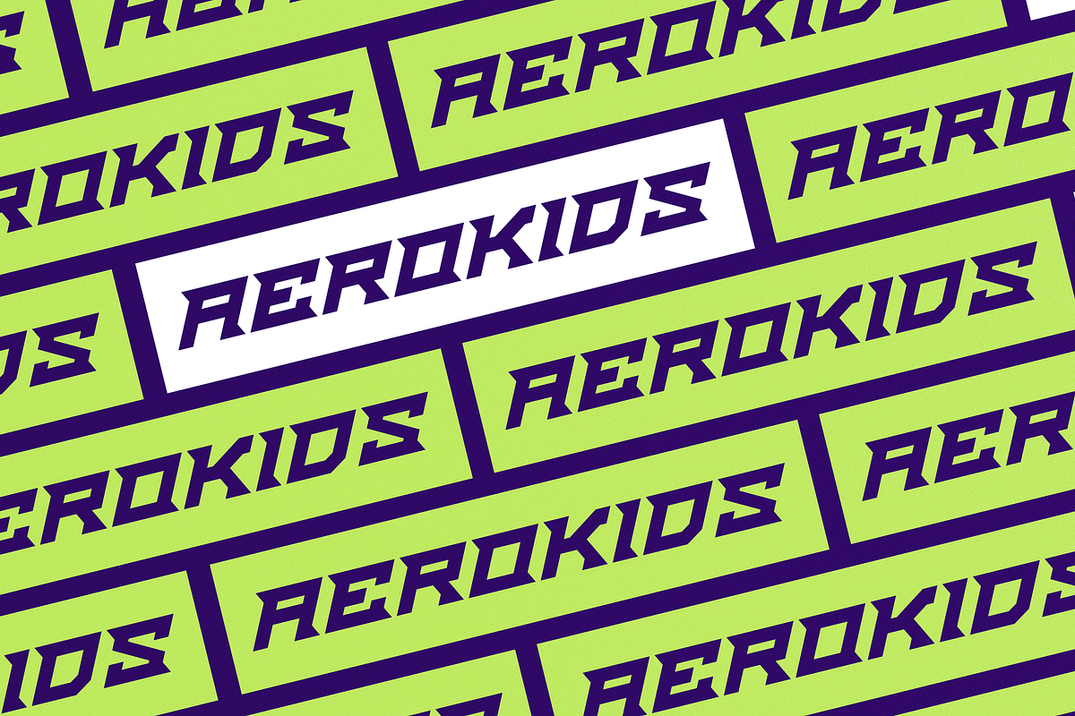 Sonic Turbo - Racing Theme Font, a Font by figuree studio (Photo 9 of 10)