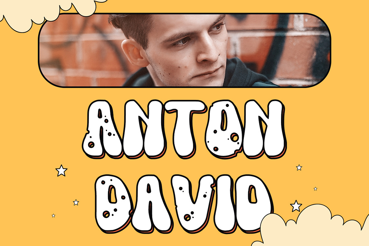 Smooth Cheese - Groovy Retro Font, a Font by Arendxstudio (Photo 6 of 9)