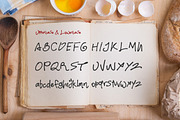 Moms Note, a Font by Heroglyphs Studio (Thumbnail 2 of 5)