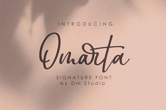 Omarta Signature Font