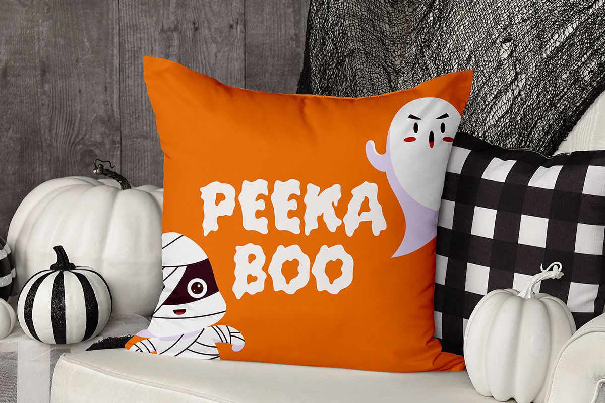 Moon Raze - Spooky Font, a Font by Letterhend Studio (Photo 2 of 6)