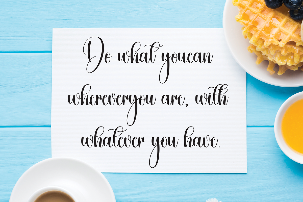 Beagle | Script Font, a Handwritten Font by Scratchones (Photo 5 of 9)