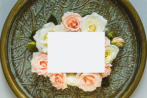 7x5 invitation mockup