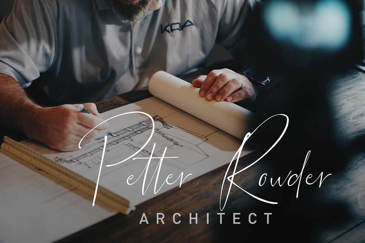 Handwritten Script Font preview 4