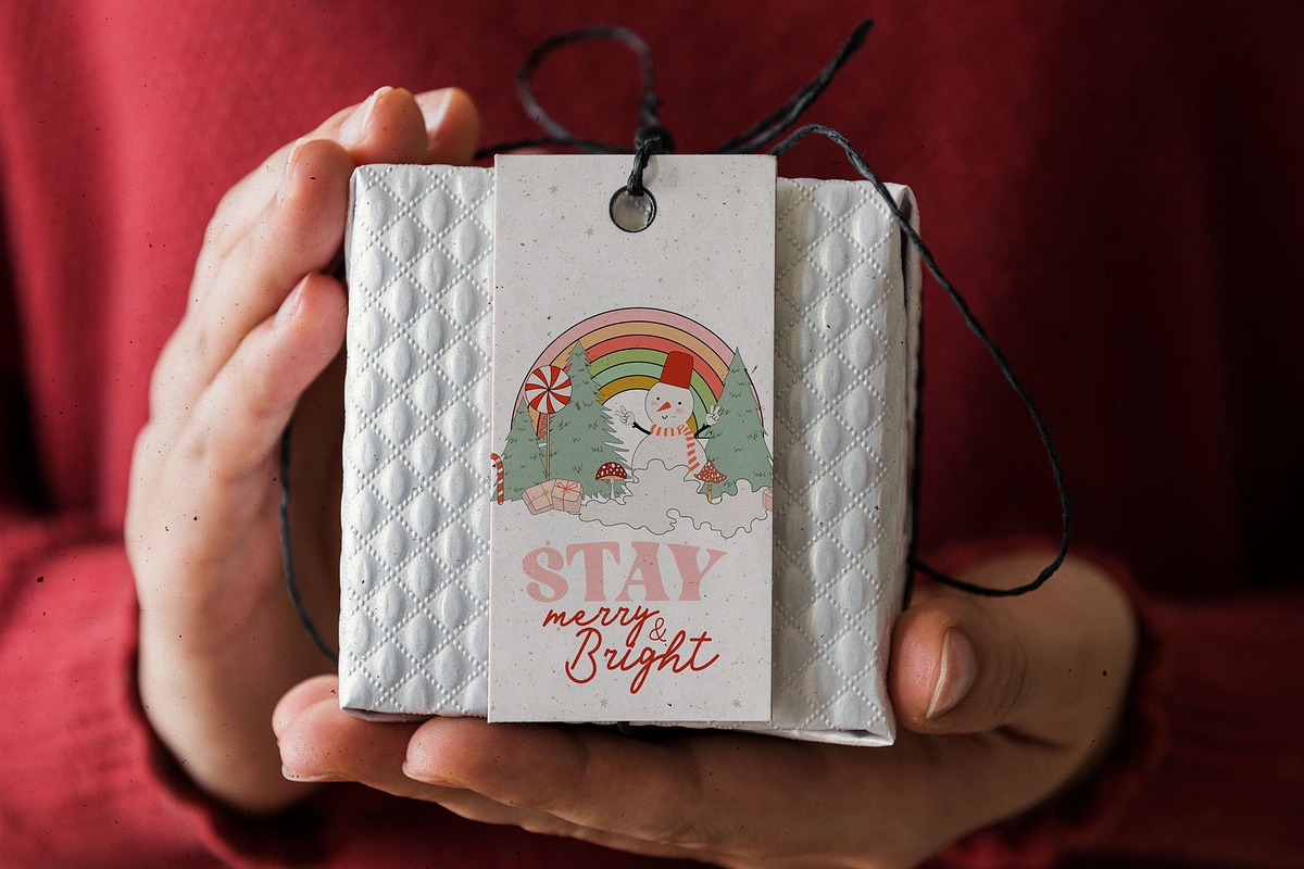 Holly Jolly Groovy Christmas, a Seasonal Illustration by Mio Buono (Photo 12 of 13)